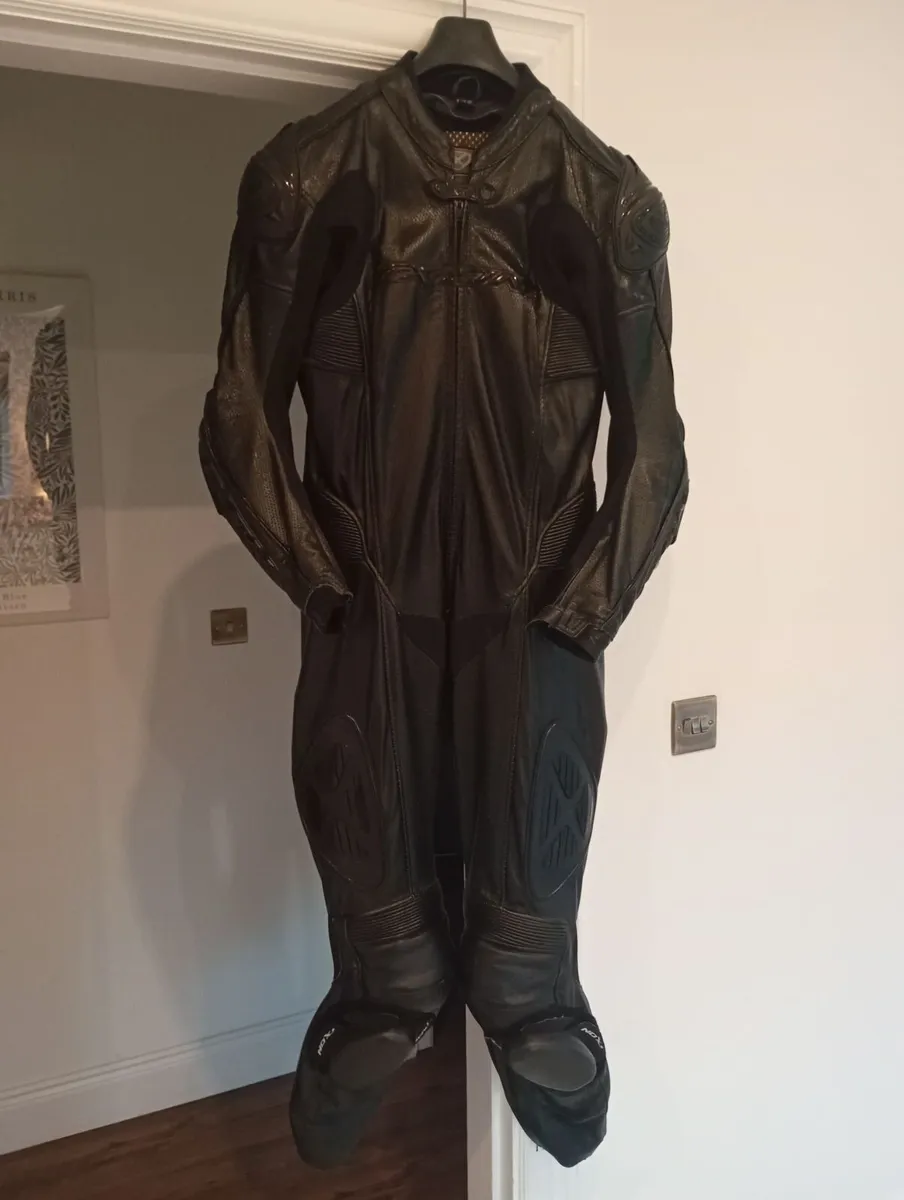 Ixon one piece leather suit - Image 1
