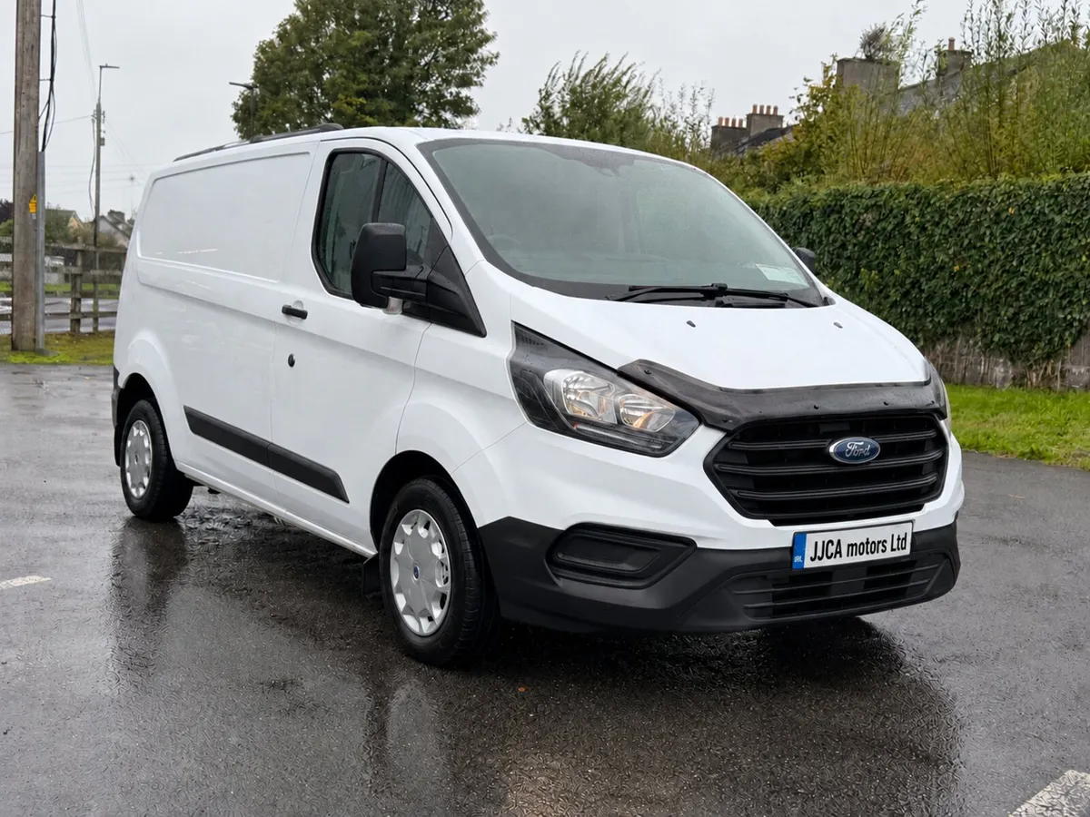 STUNNING Ford Transit Custom 2020 6 speed