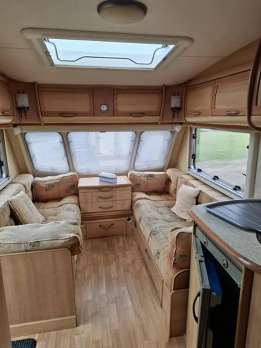 2007 Northstar Ace Award Fixed Bed Caravan - Image 1