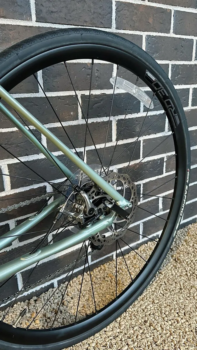 Cannondale Synapse Road Bike - Image 4