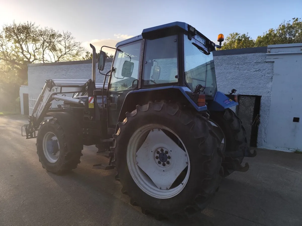 Ford 7840 Turbo SLE with Loader - Image 4