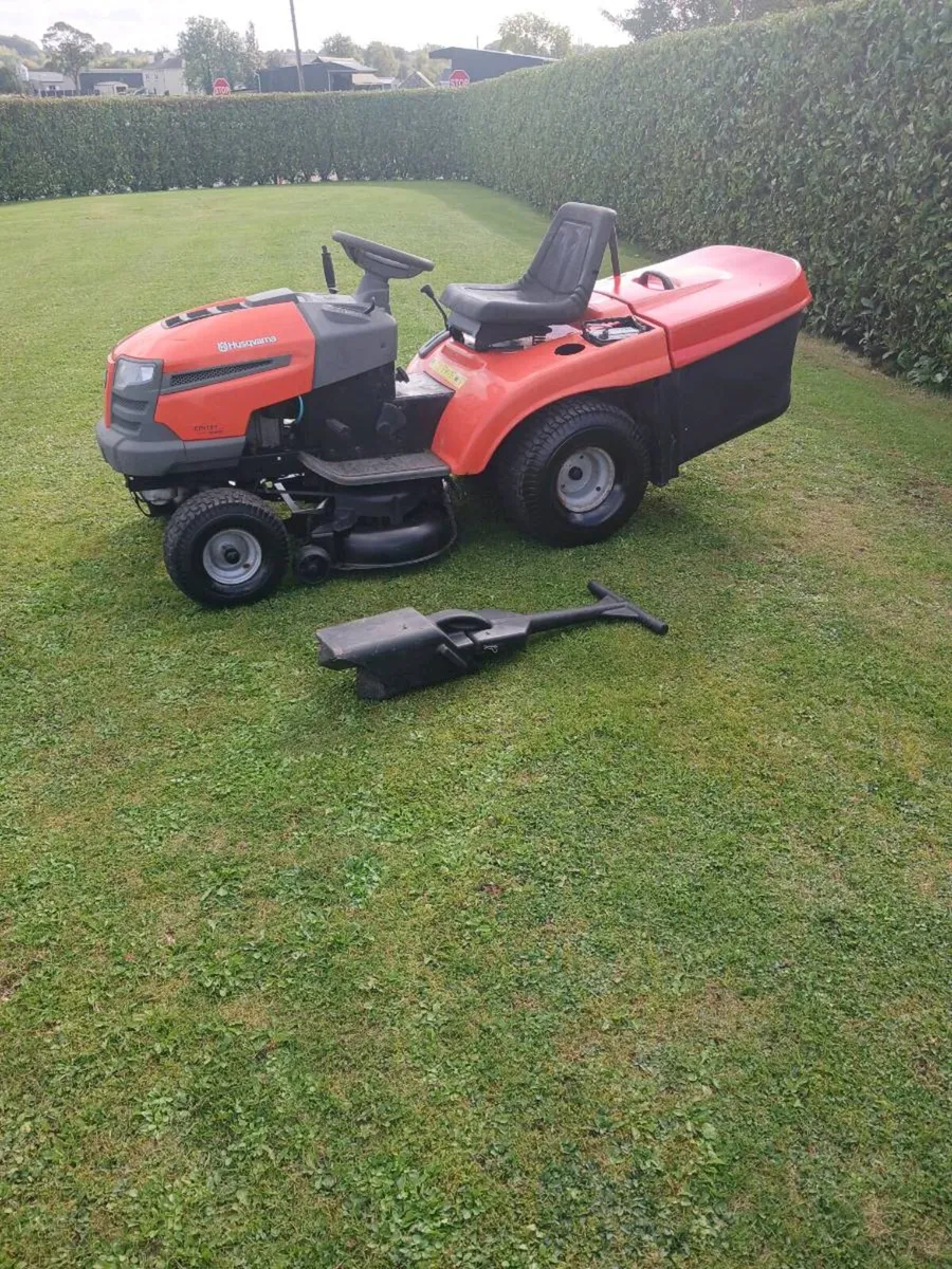 Husqvarna hydrostatic 17hp - Image 1