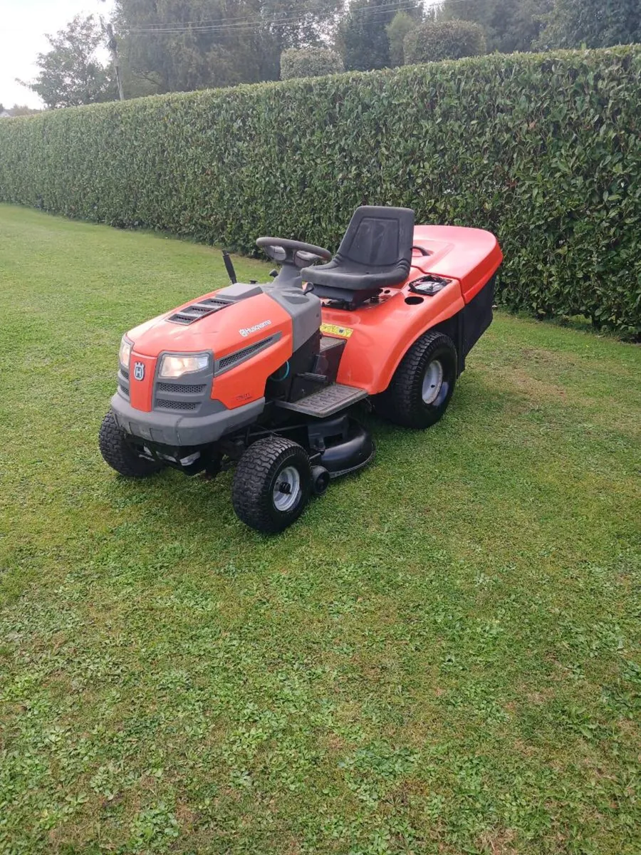 Husqvarna hydrostatic 17hp - Image 3