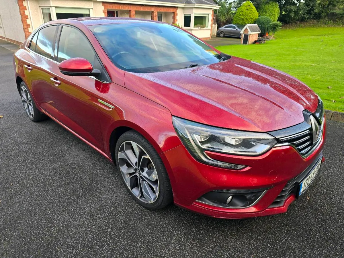 17 Renault Megane - Image 3