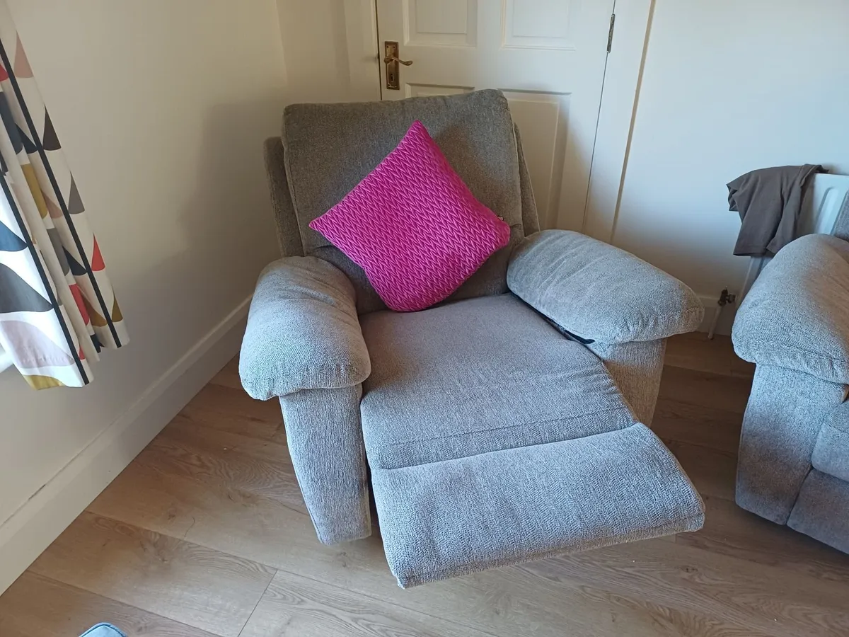 2 seater sofa + recliner - Image 1