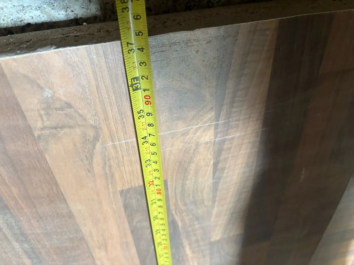Pfleiderer laminate worktop offcuts - Image 3
