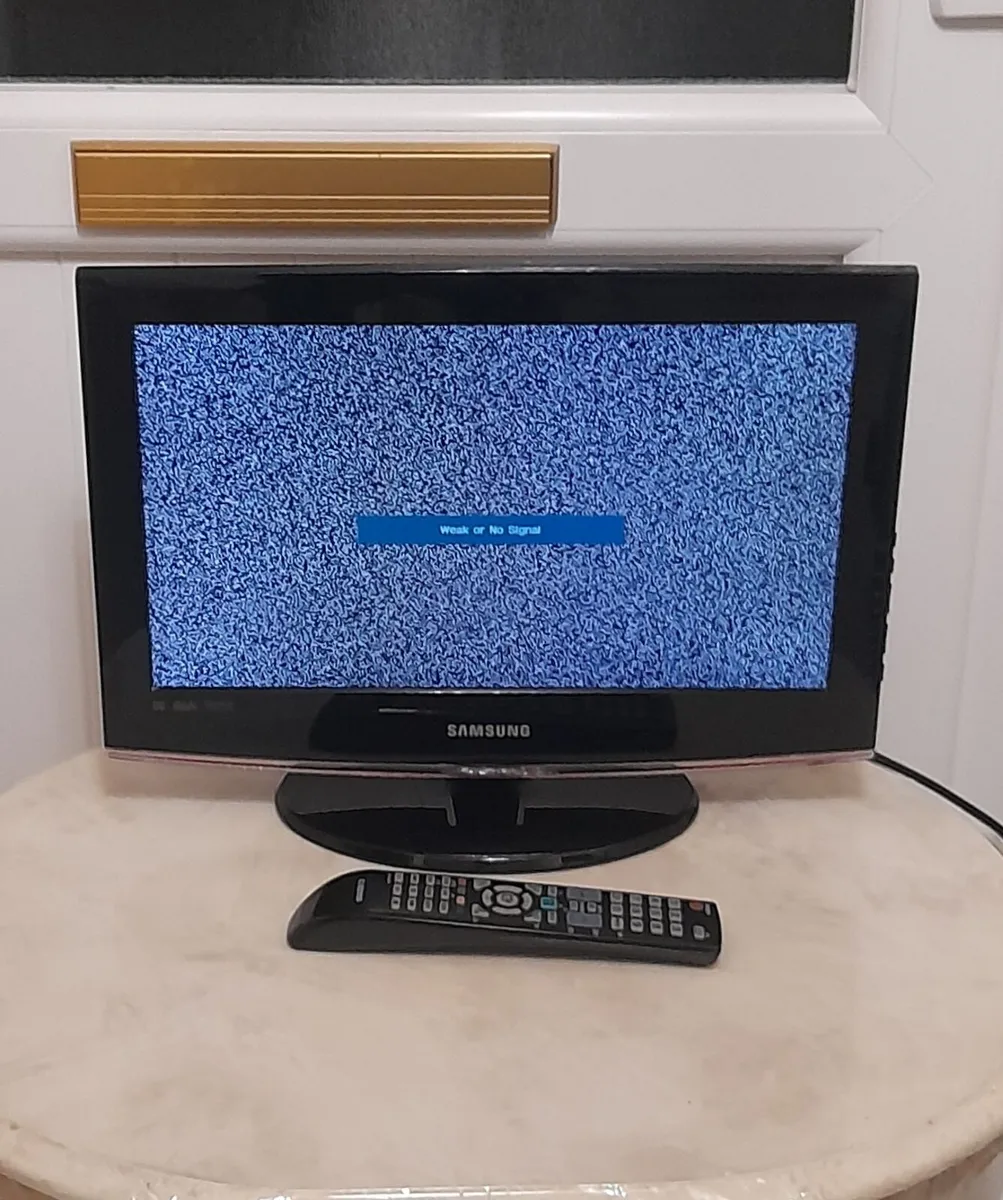 19inch Samsung plasma for sale - Image 2