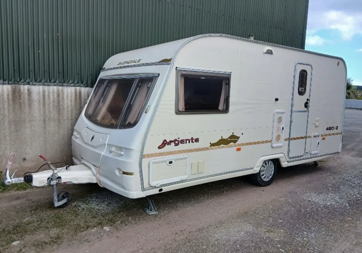 2/3 BERTH AVONDALE TOURING CARAVAN - Image 1