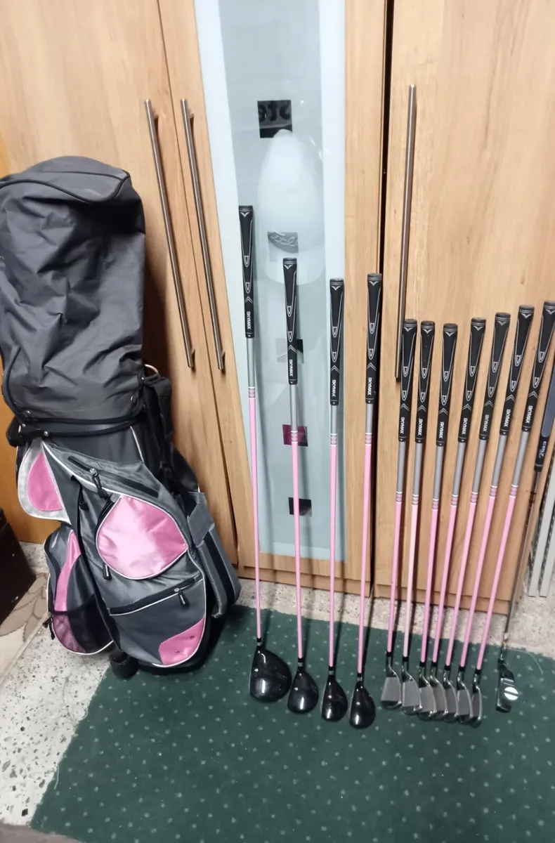 Ladies golf clubs , Left hand. - Image 1