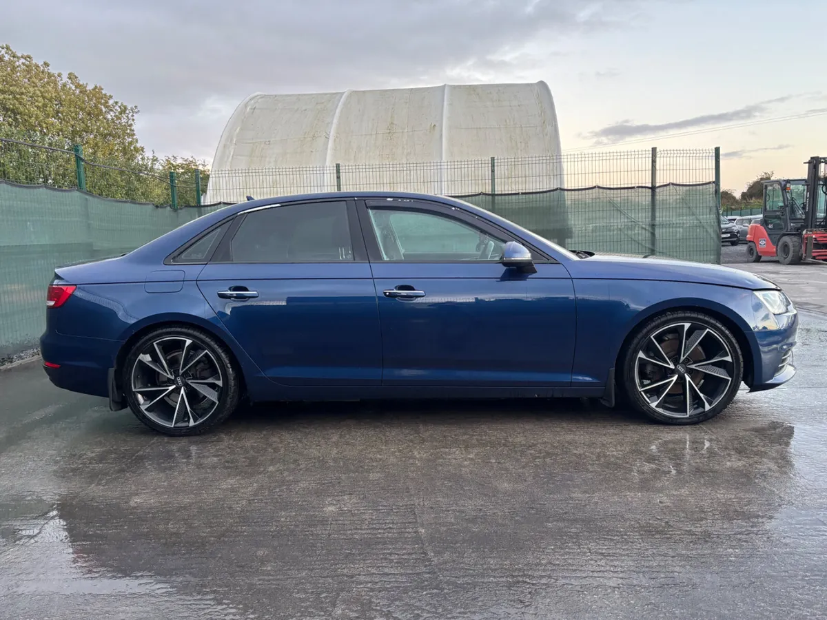 2016 Audi A4  2.0TDi Light Damage - Image 4