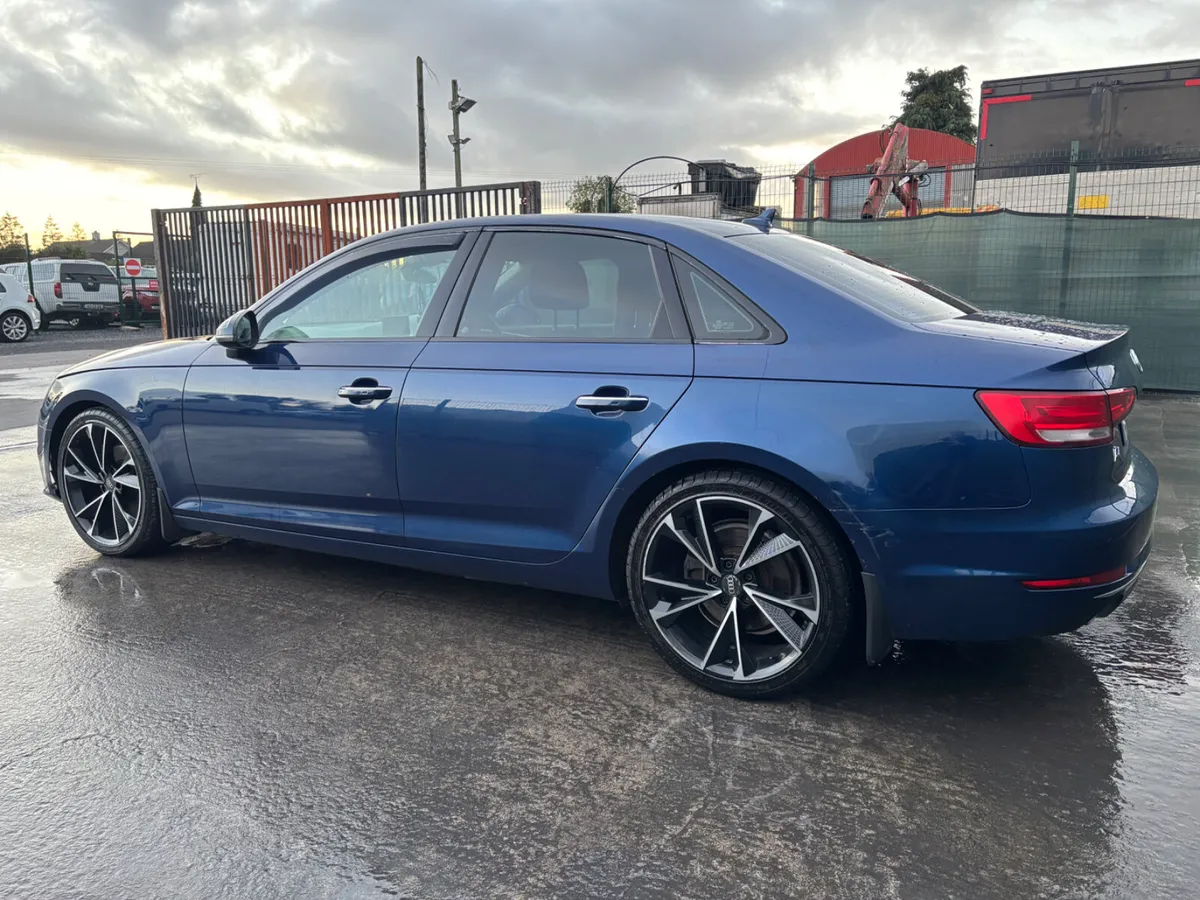2016 Audi A4  2.0TDi Light Damage - Image 4