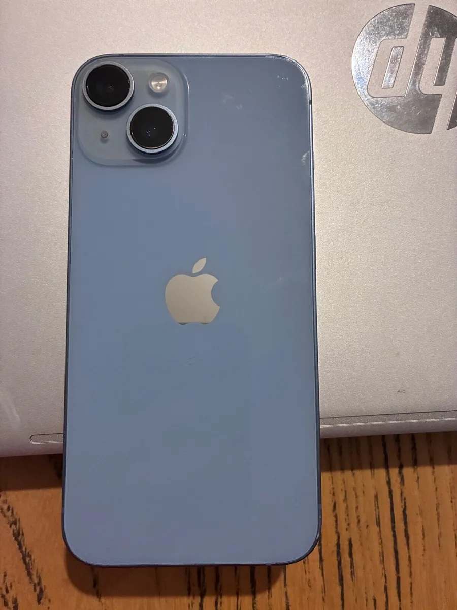 Phone - Image 1