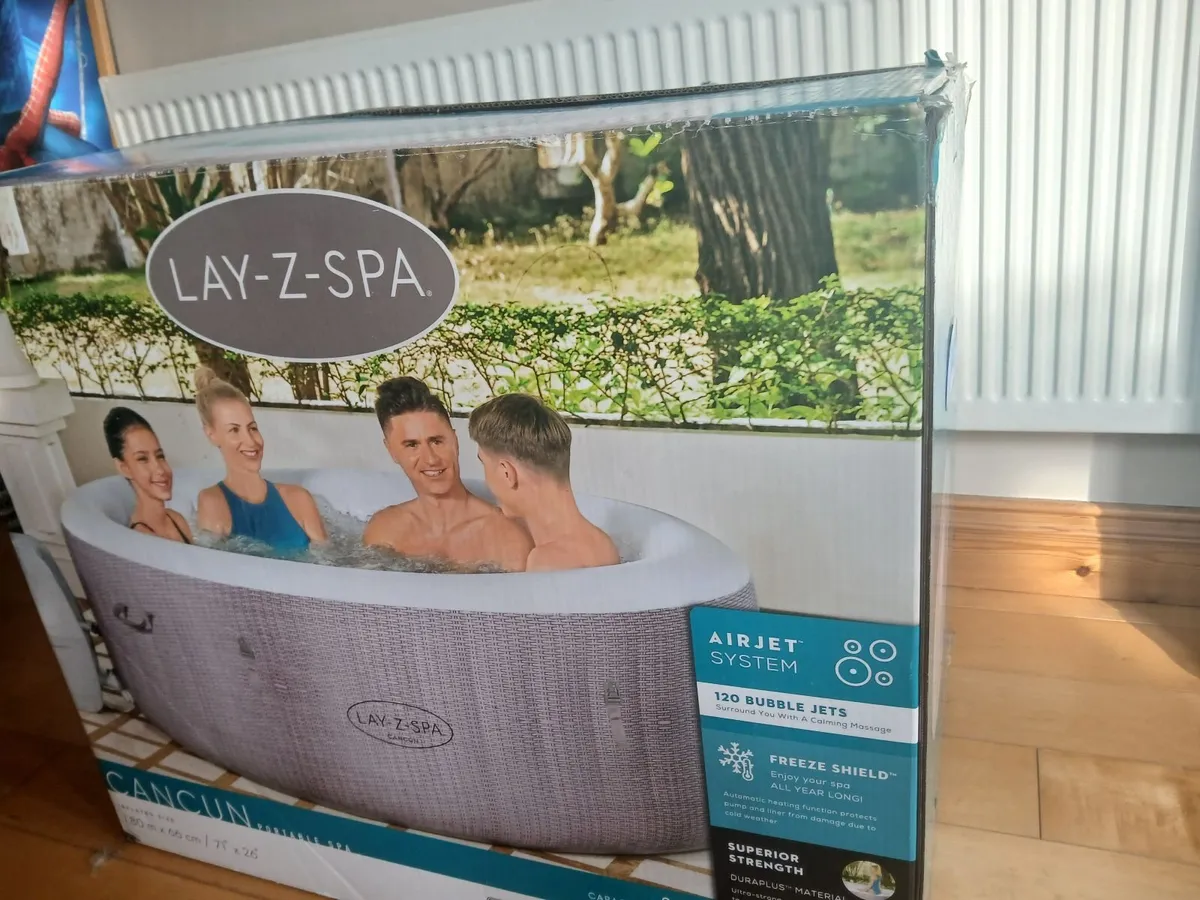 Lay-z cancun hot tub - Image 3