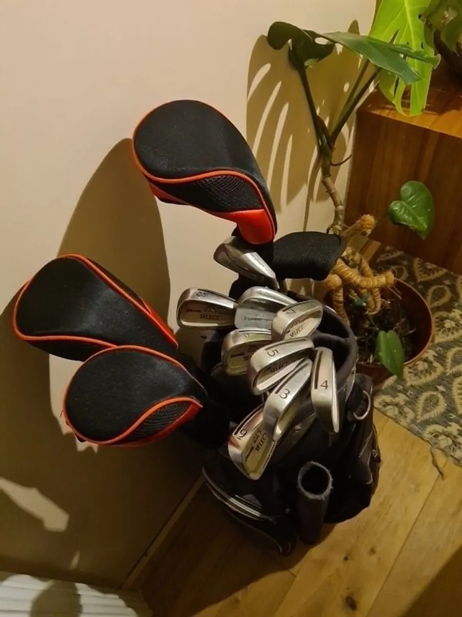 Spalding Golf Set - Image 2