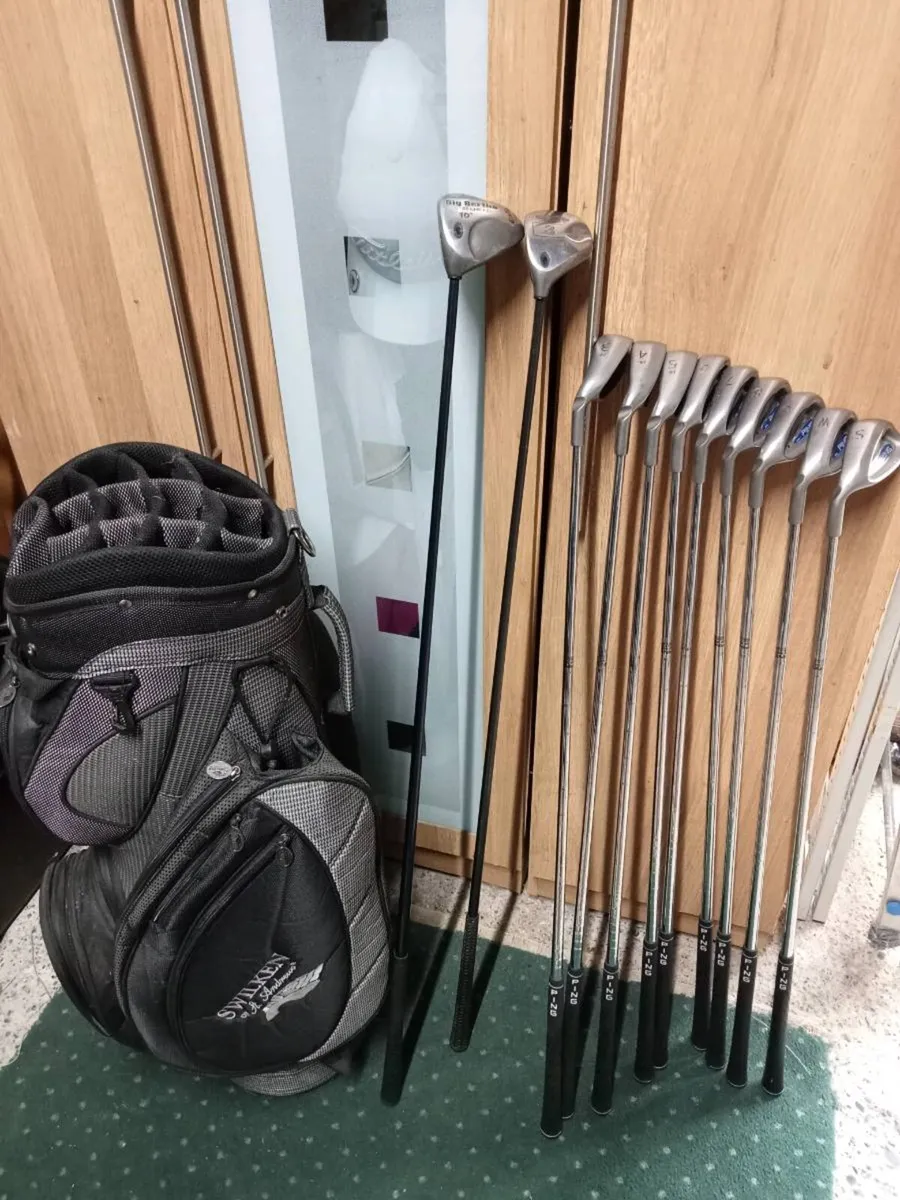 Men's golf clubs. - Image 1