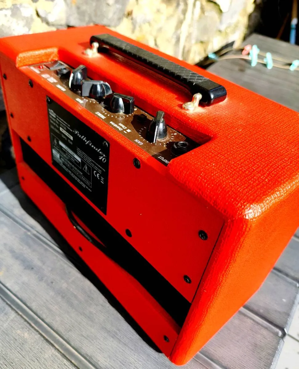 Vox Pathfinder 10 (Limited Edition Red) - Image 3