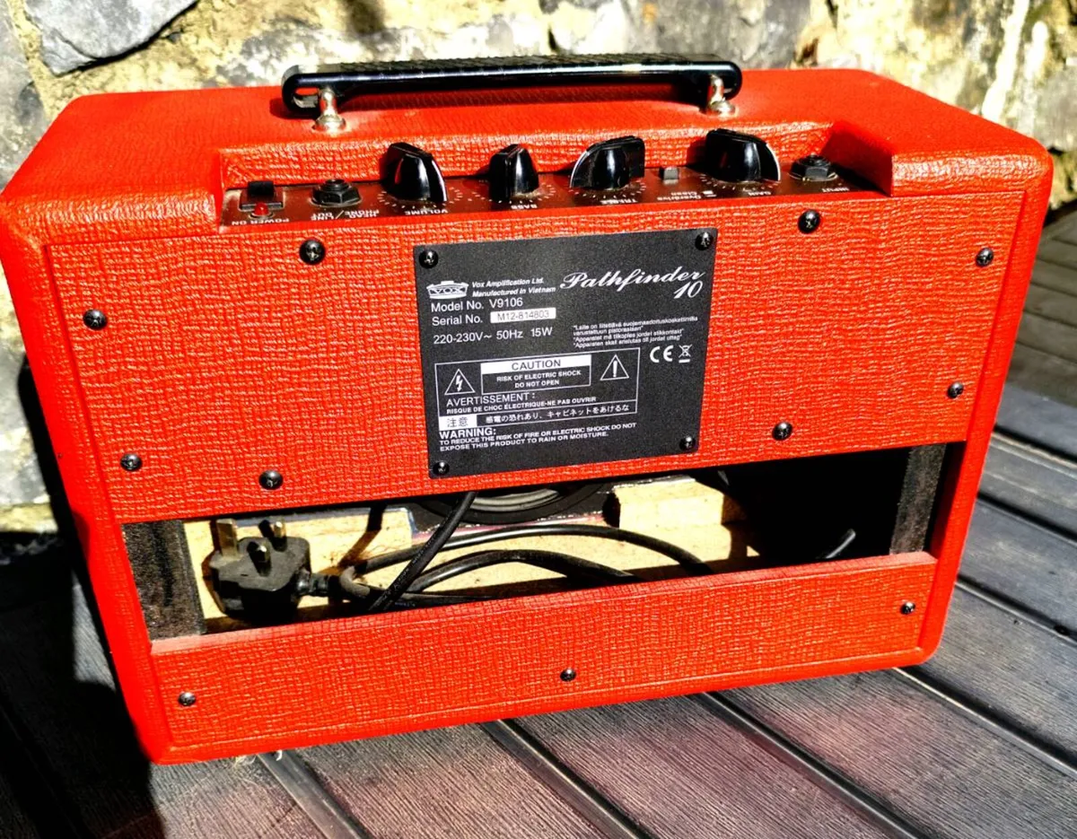 Vox Pathfinder 10 (Limited Edition Red) - Image 2