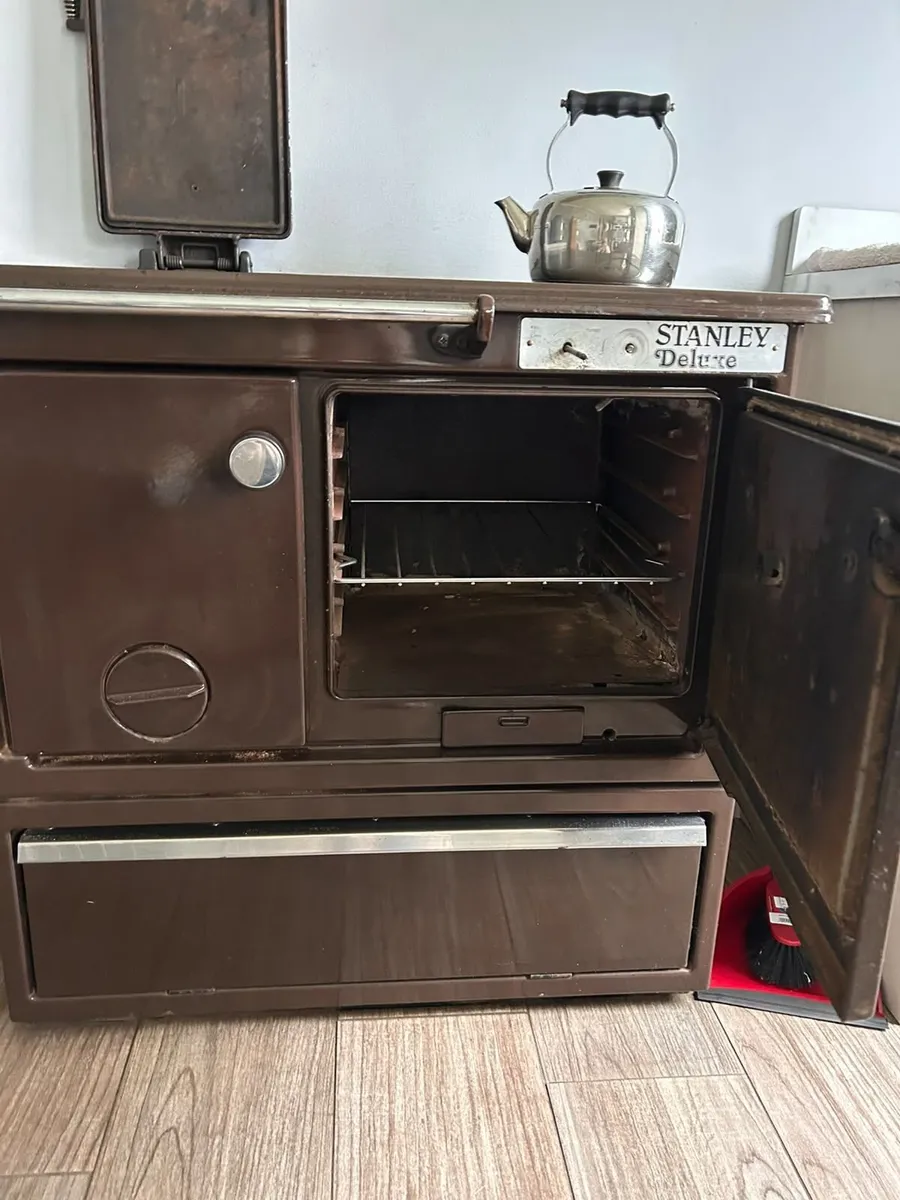 Stanley delux boiler solid fuel  Range - Image 1