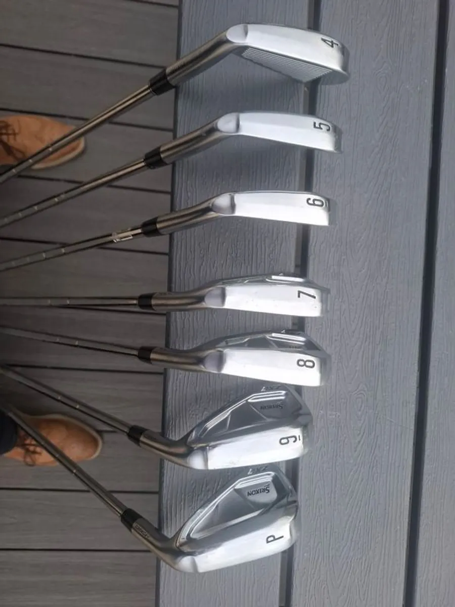 Mint/As new Zxi7 Irons 4-PW (RH) - Image 4
