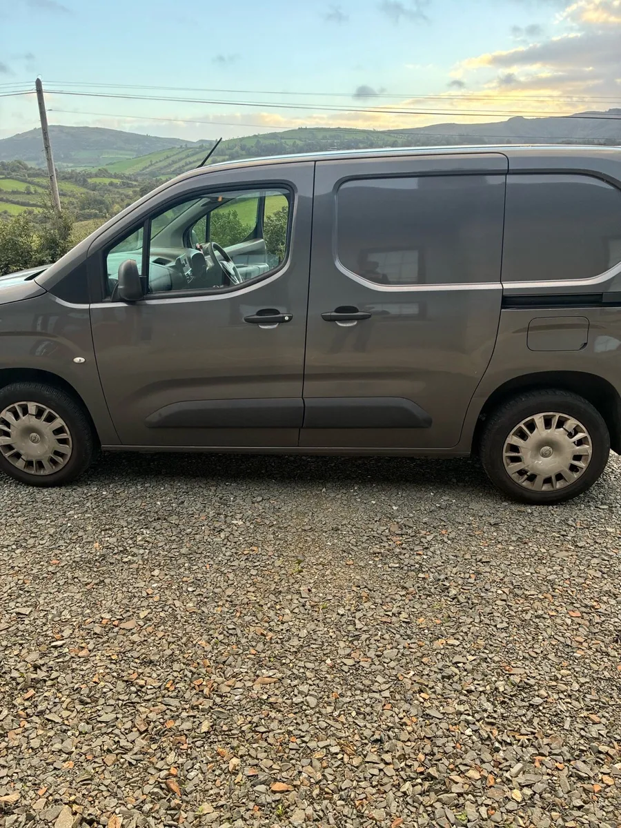 Opel combo van for sale - Image 3