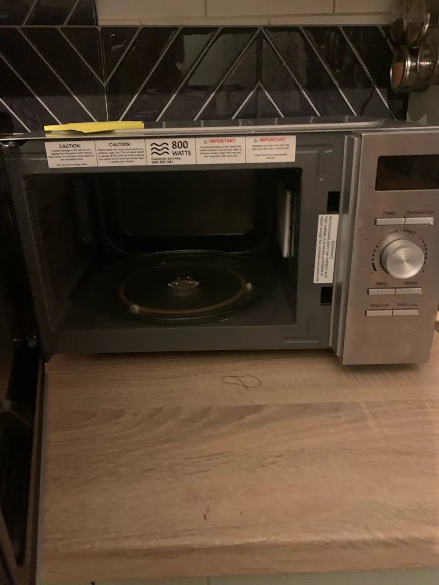 Russell Hobbs Microwave - Image 3