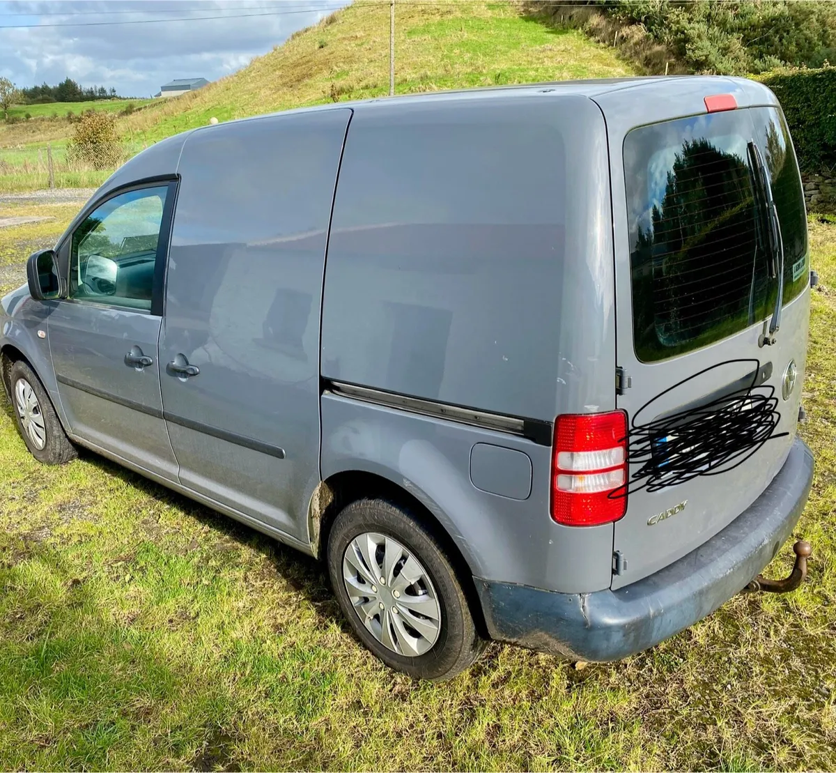 VW Caddy - Image 1