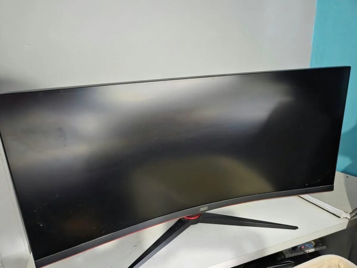 AOC 34” Ultrawide gaming monitor - Image 1