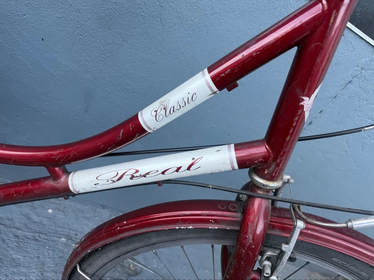 Classic ladies bike❗️Open 7 days of the week ❗️ - Image 3