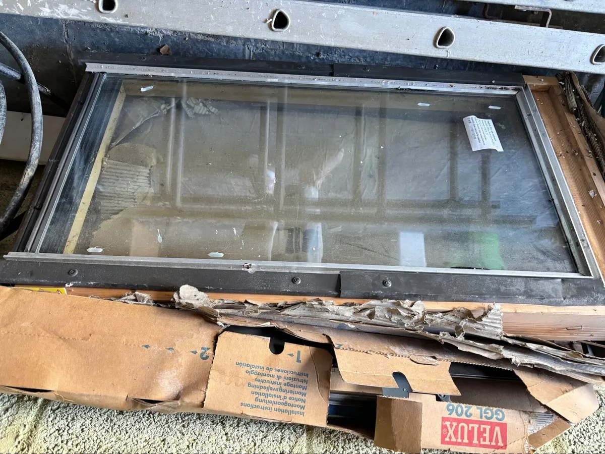Velux window - Image 1