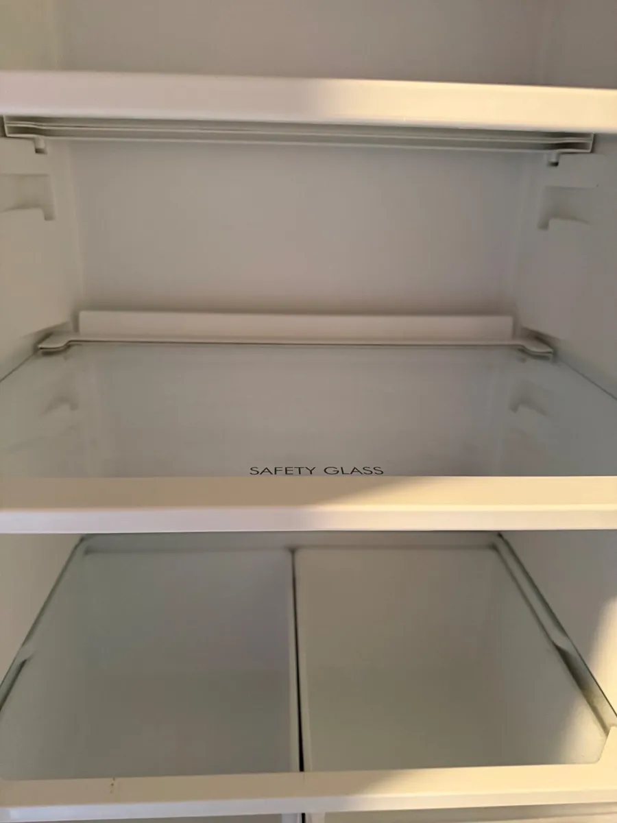Hotpoint Fridge Freezer - Image 3