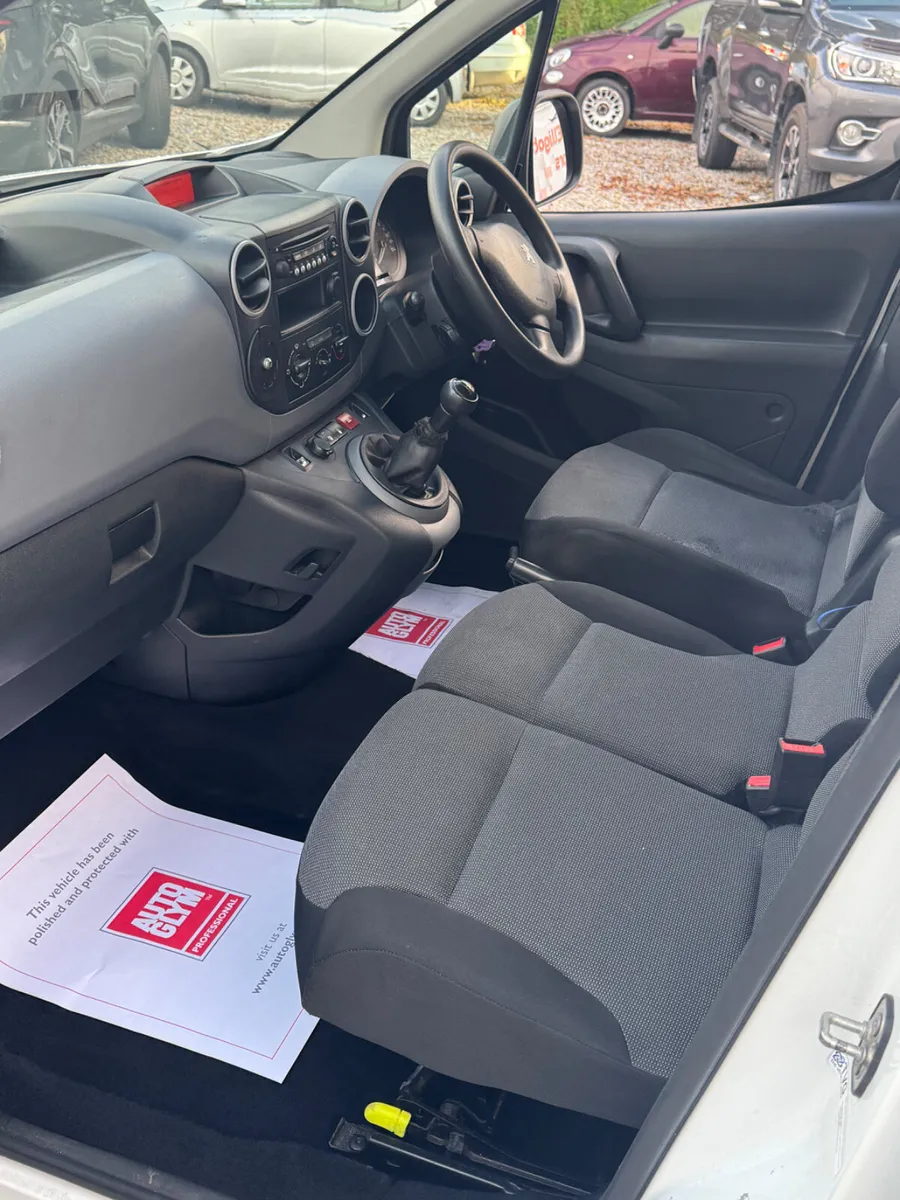 2017 PEUGEOT PARTNER - Image 3