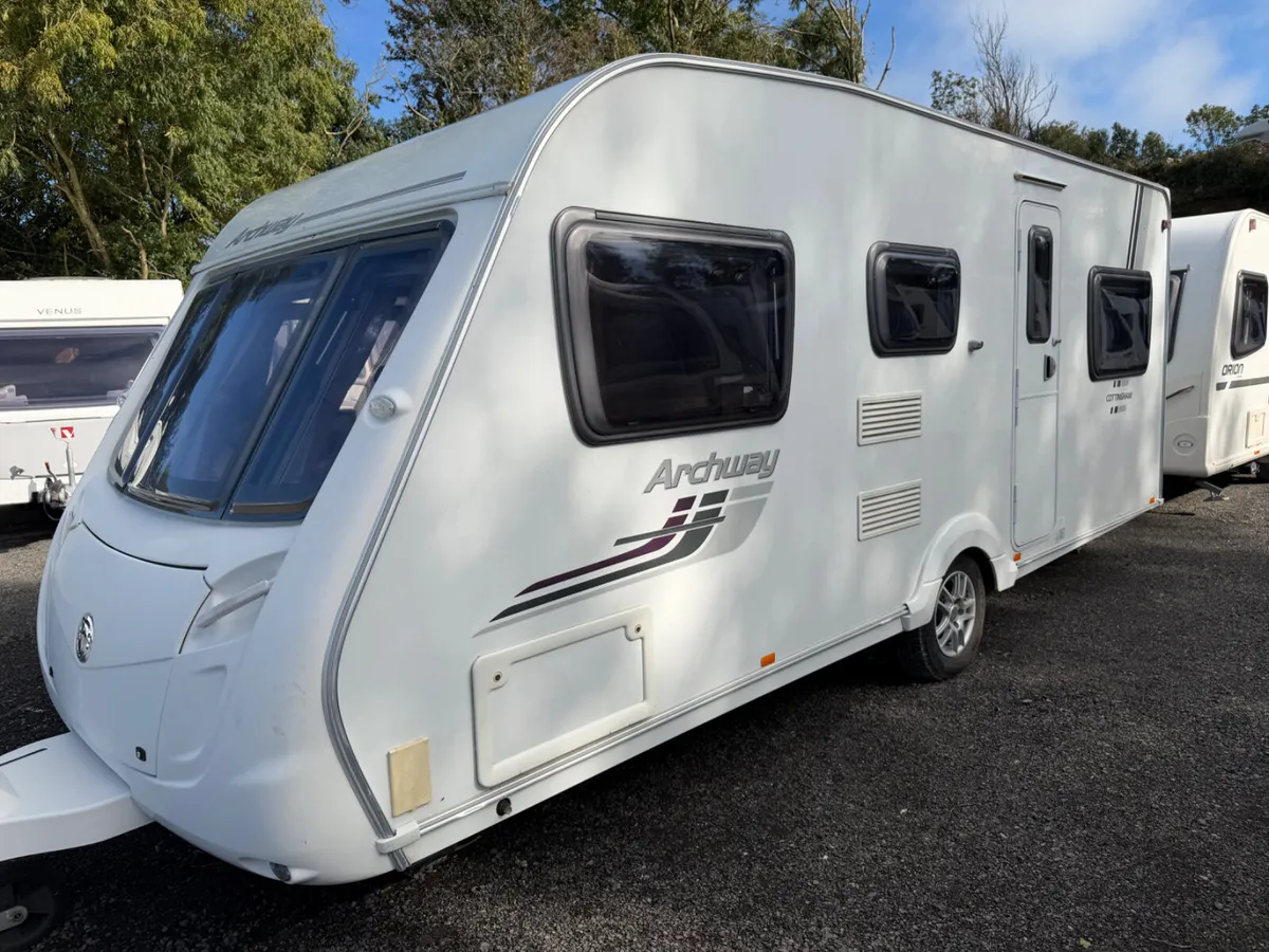 Caravan - Image 2