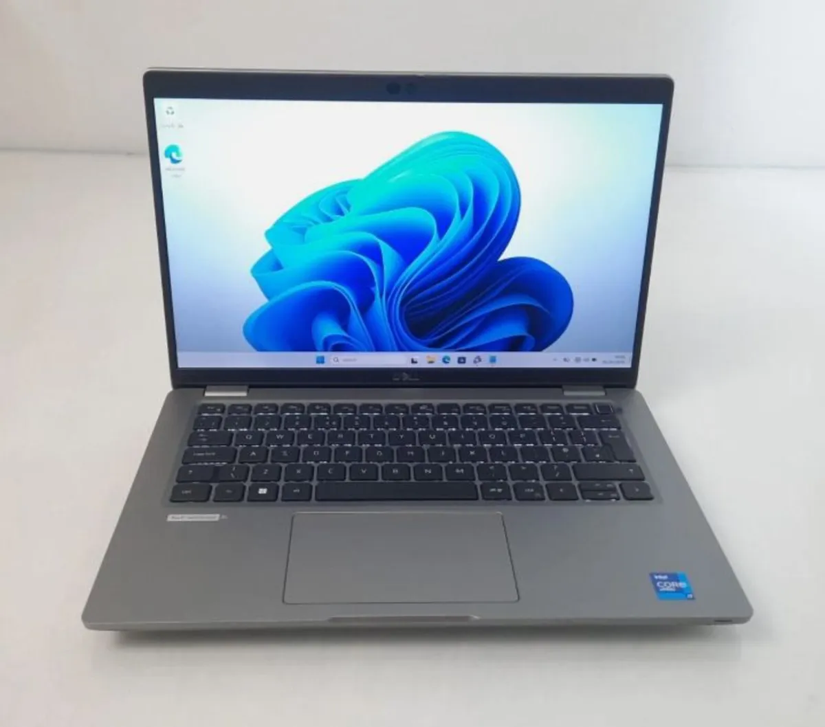 Dell Latitude 5420 TOUCH i7-1185G7 16GB 512GB SSD - Image 1