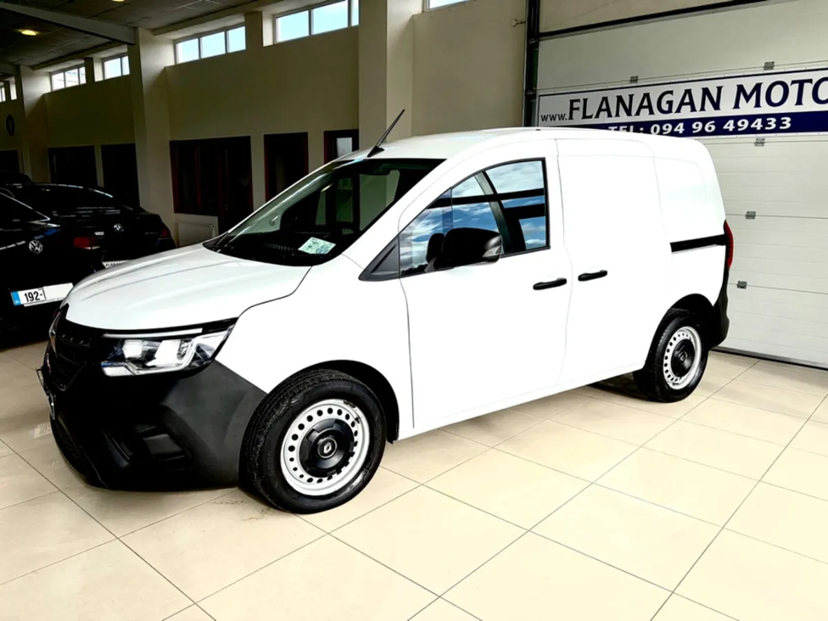 Renault Kangoo VAN ML19 DCI 95 START 4DR - Image 2