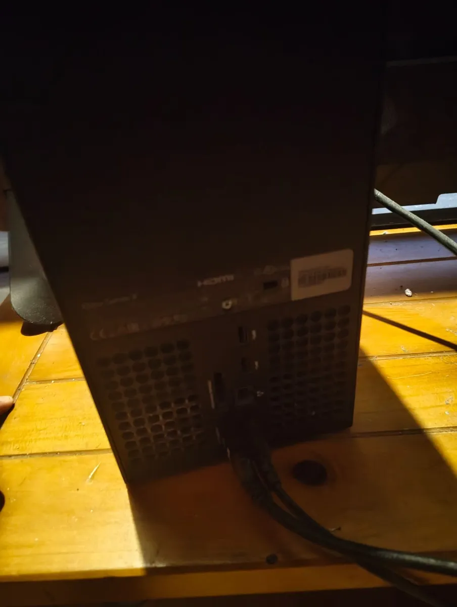 Xbox series x - Image 1