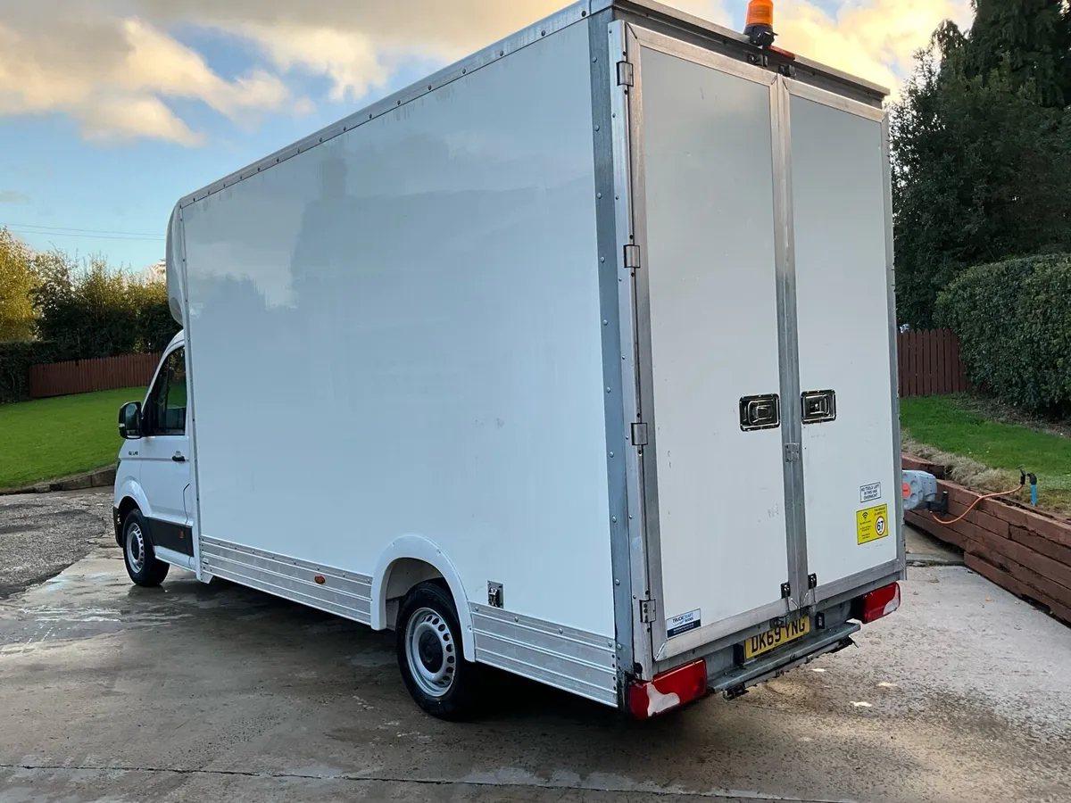 November 2019 MAN TGE 3.140 Lo Loader Luton - Image 4