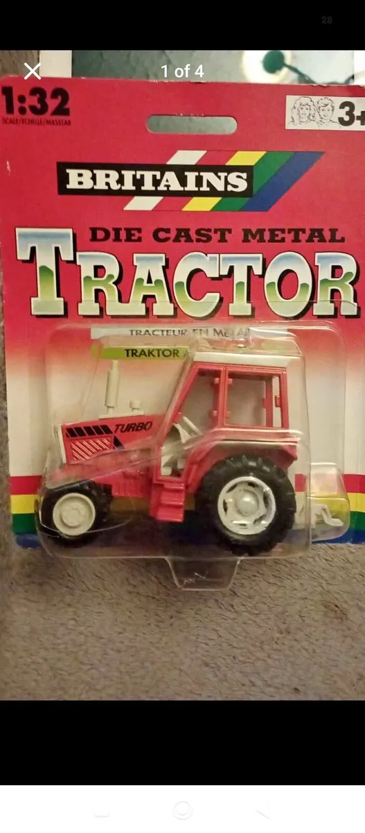 VINTAGE  BRITISH TRACTOR DIECAST MODEL