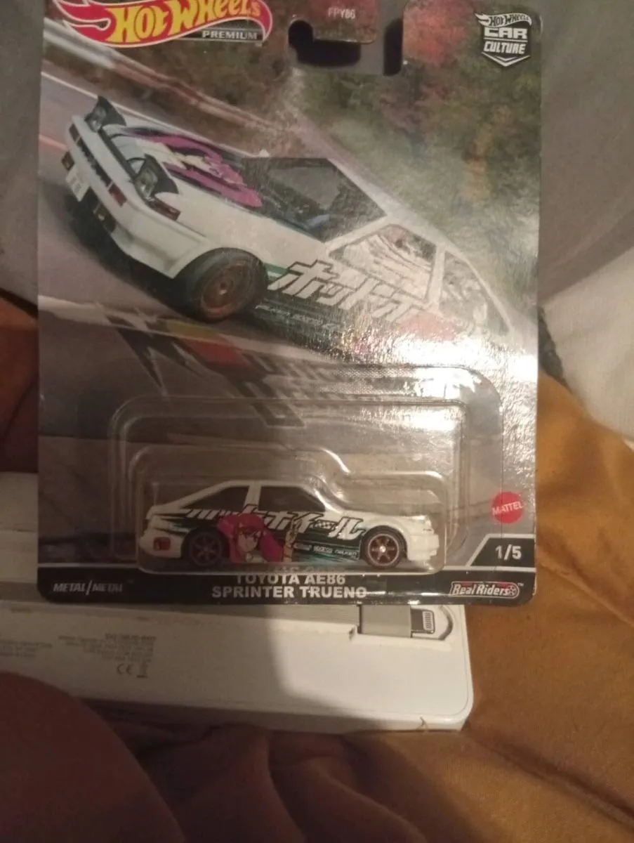 Hot wheels Toyota twin cam DIECAST MODEL - Image 2