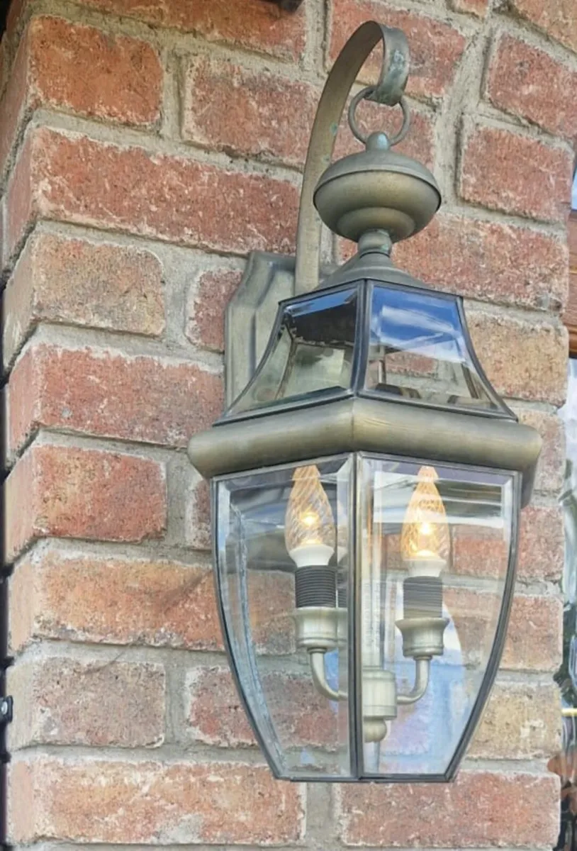 2 Light exterior Wall Lanterns - Image 1