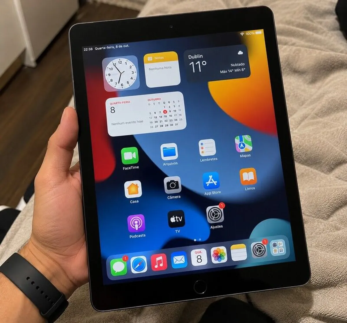 Apple iPad 9th Generation - 64GB - Image 1