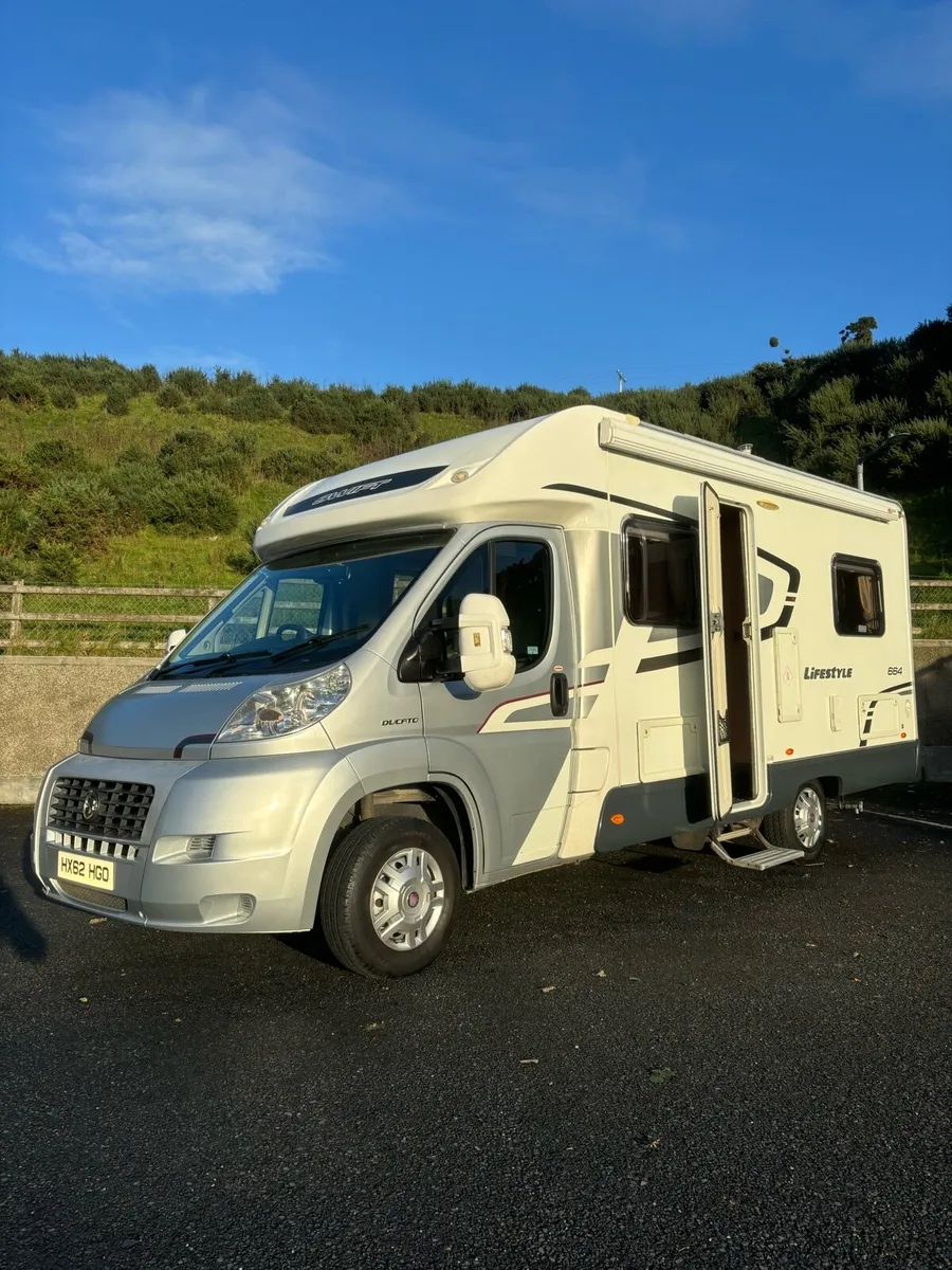 Fiat 2.8 TDI SWIFT Lifestyle 664 Fixed bed 2013 NI - Image 4