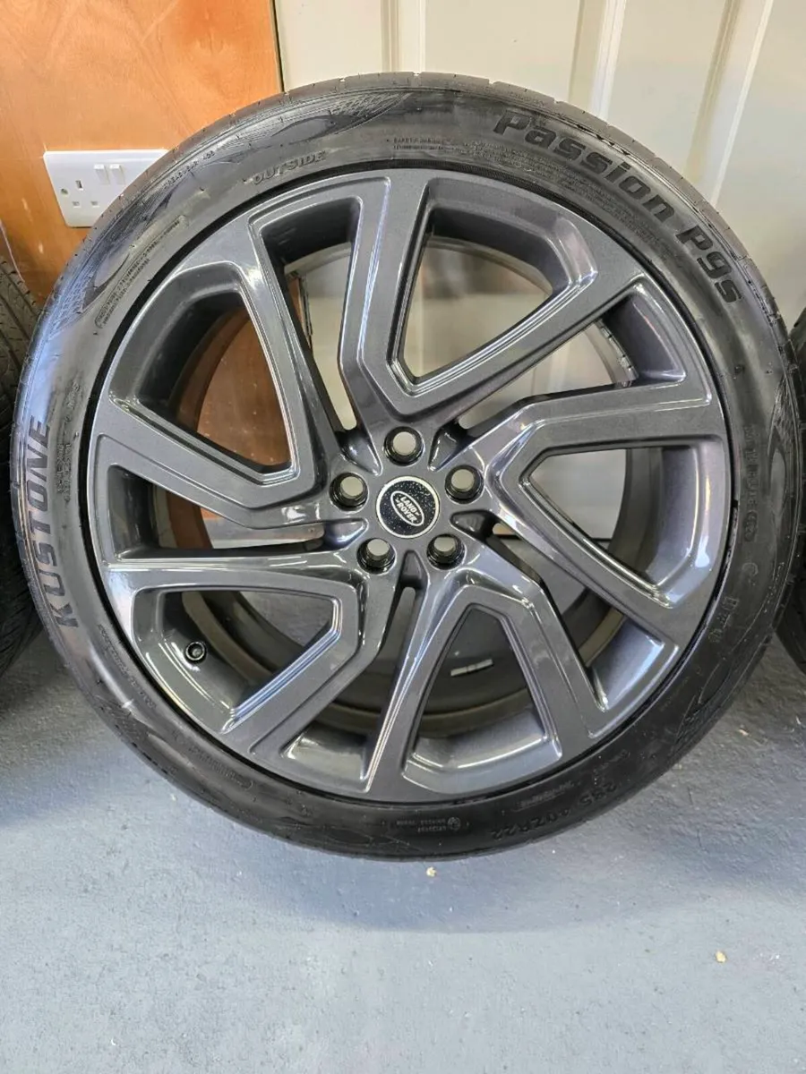 **22" Landrover Wheels 5025 New** - Image 3