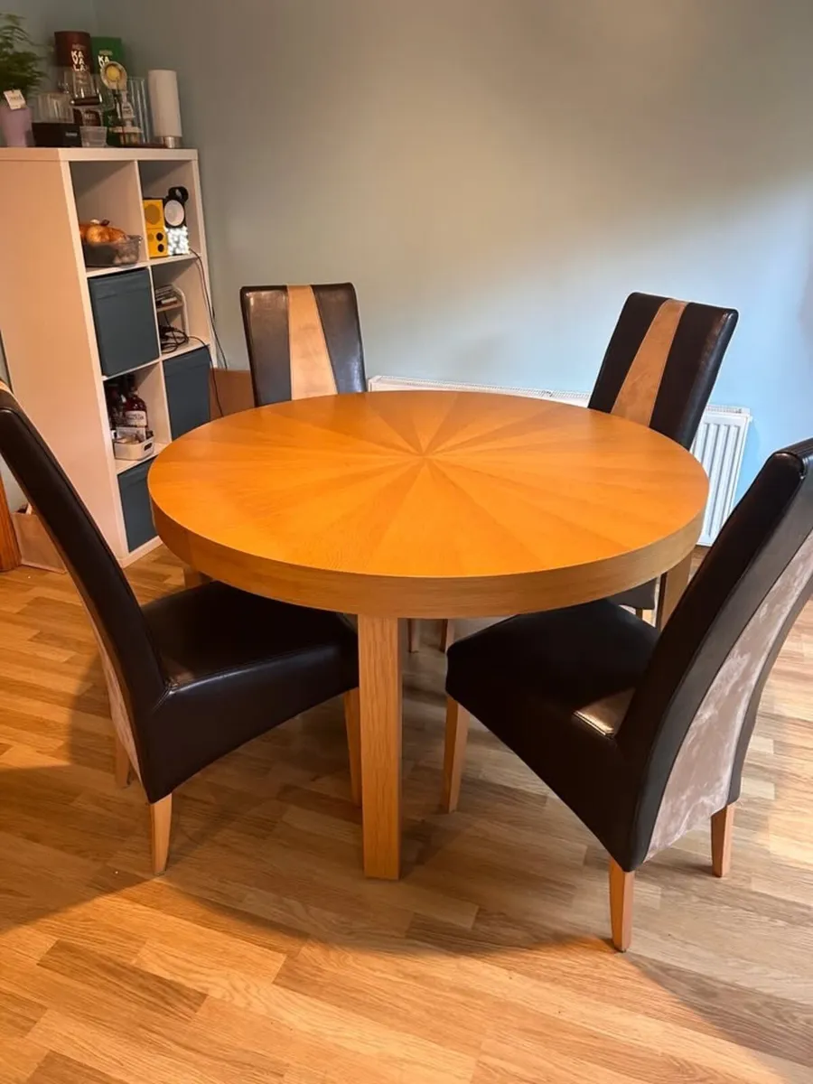 Solid Oak Circular Dining Table - Image 4