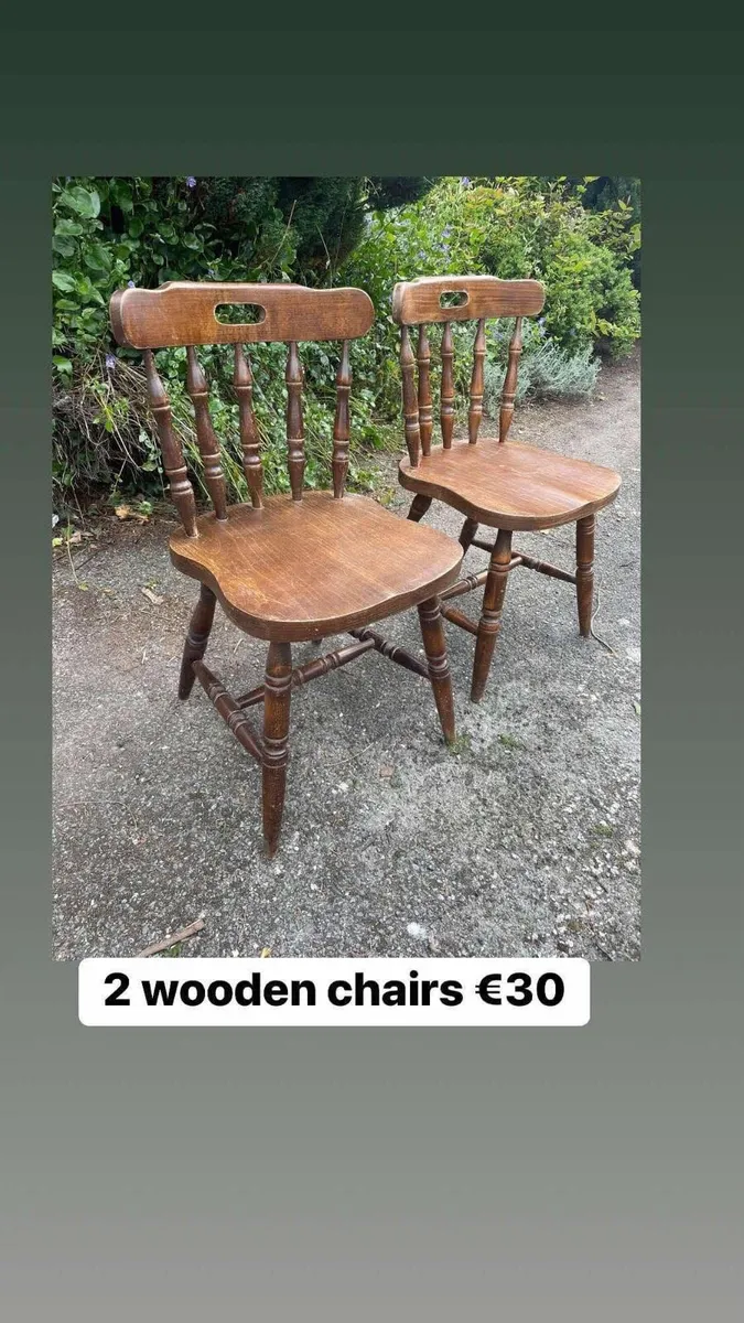 2 wooden kitchen chairs - Image 1