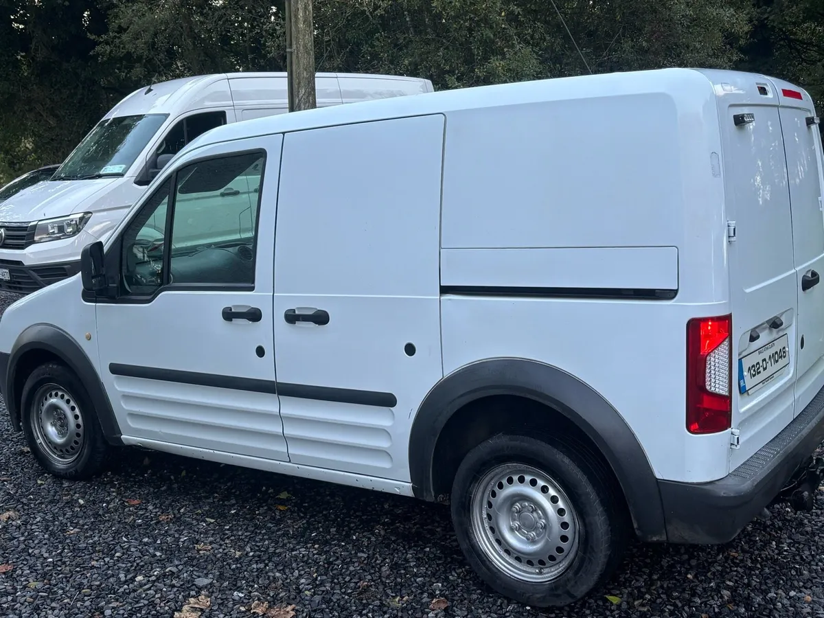 Ford Transit connect low kms - Image 3