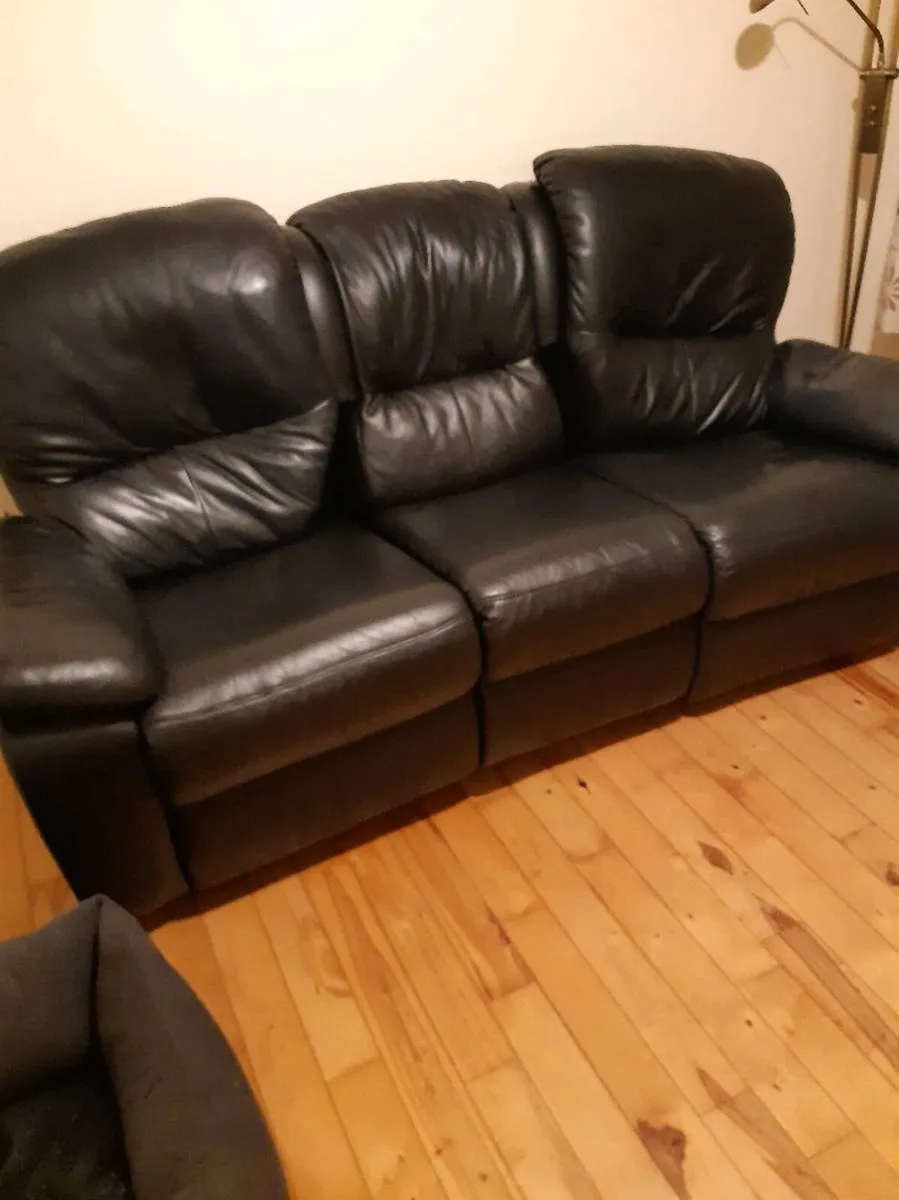 Couch - Image 1