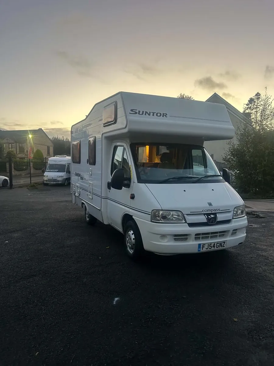 NI 2004 Puegeot Boxer Suntor 200 2.3 TD 4-Berth - Image 1