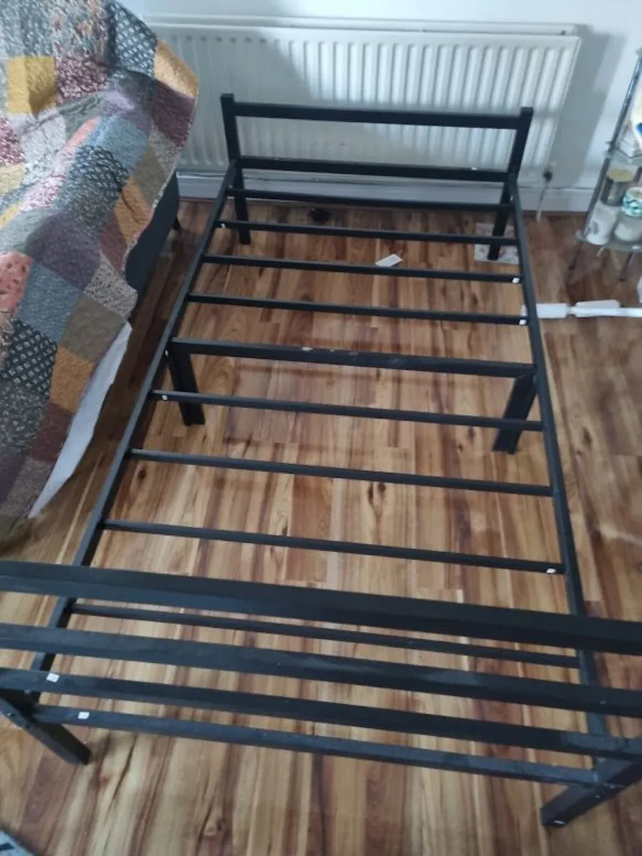 Triple Metal Bunk Bed – Sturdy Frame  Double Bed - Image 3