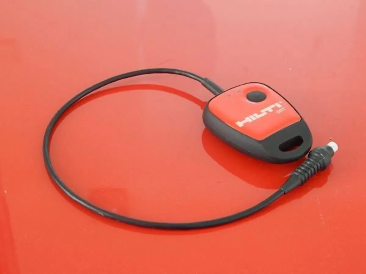 Hilti service light resetting - Image 1