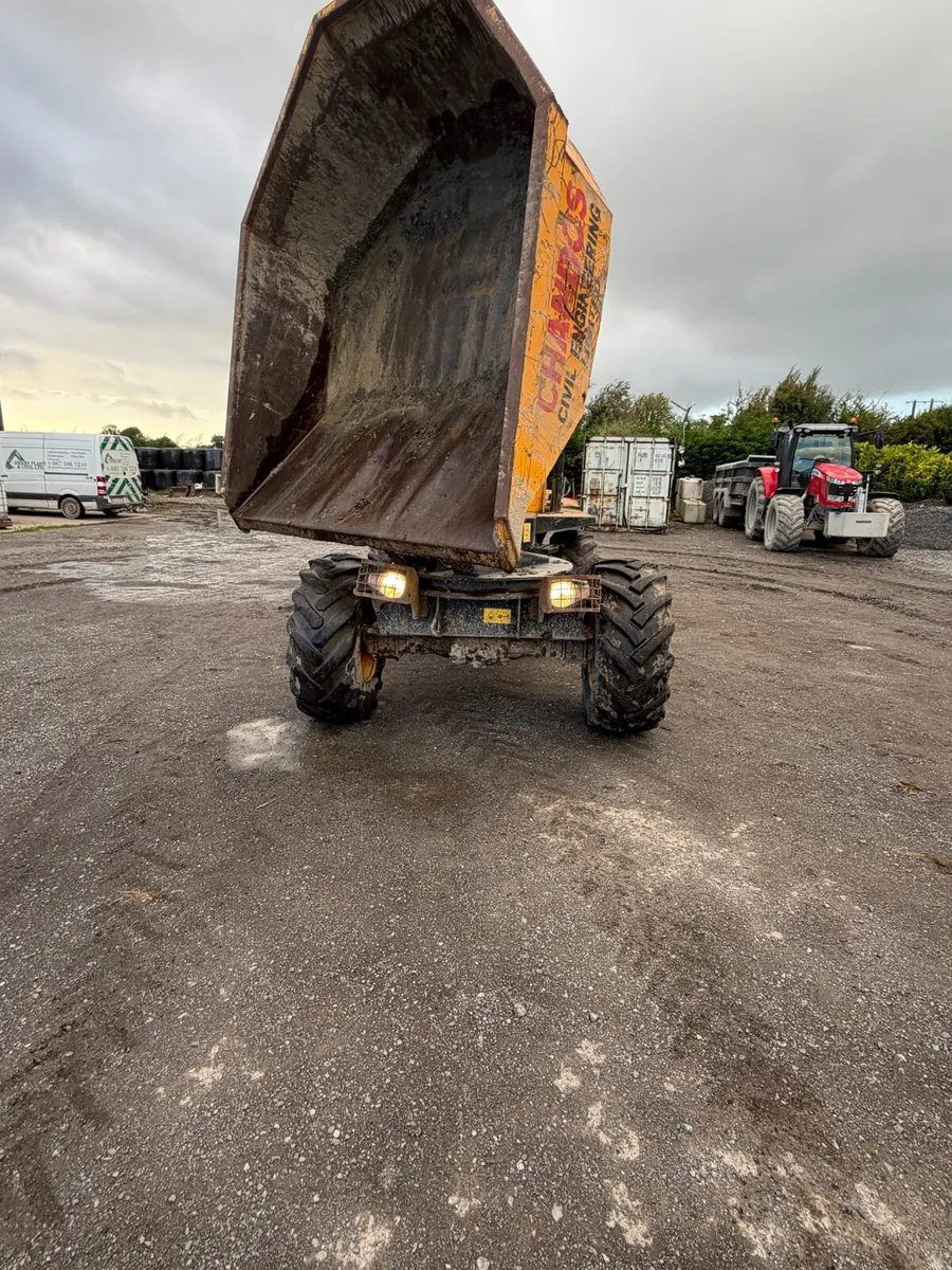 2015 JCB 6tonne swivel dumper - Image 3